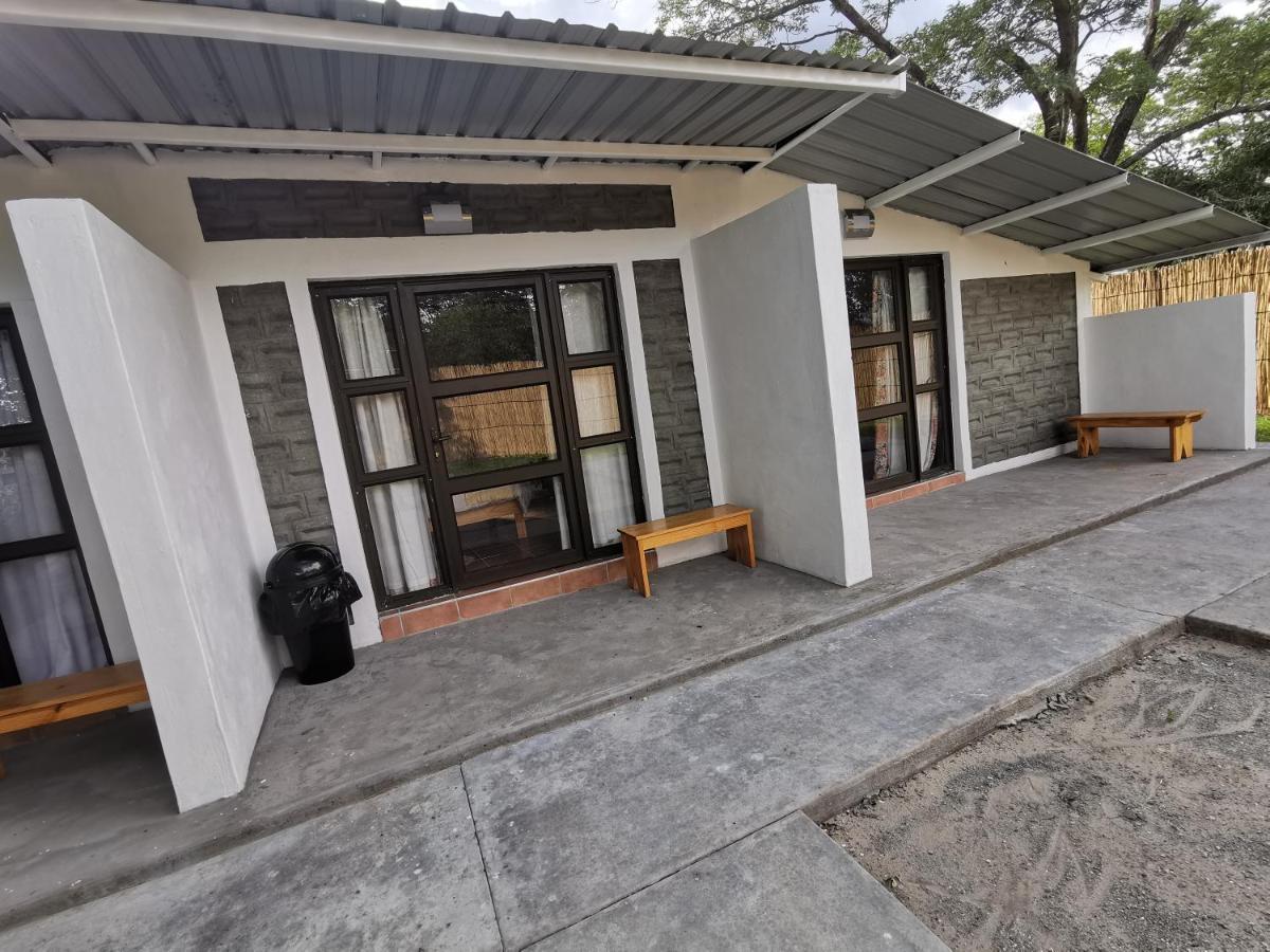 Happy Forest B&B Katima Mulilo Exterior photo