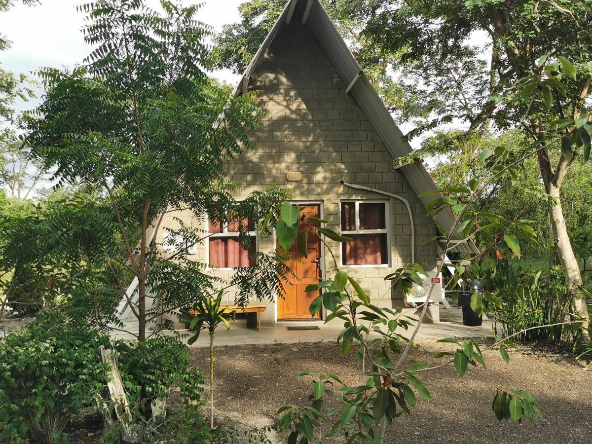 Happy Forest B&B Katima Mulilo Exterior photo