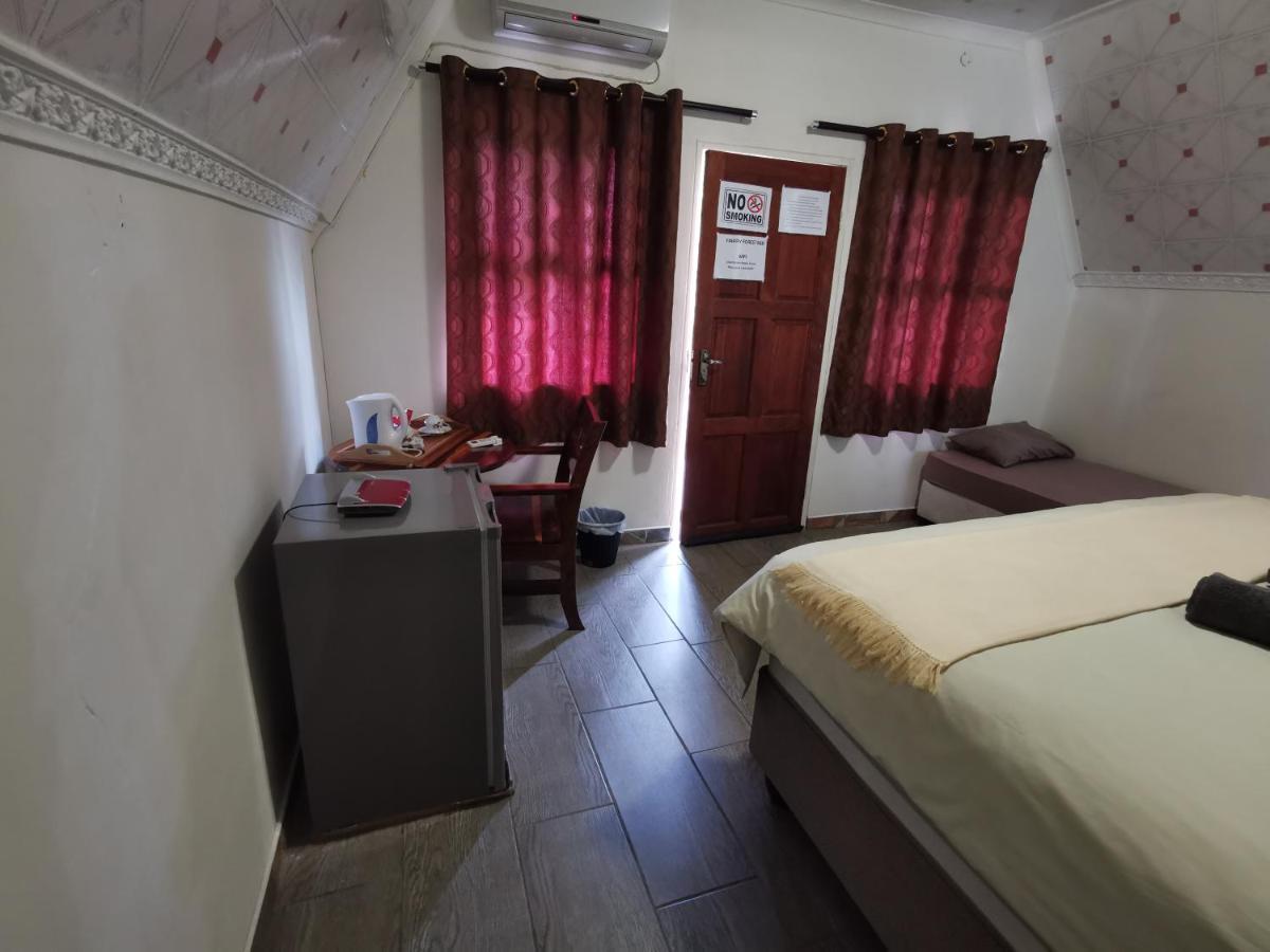 Happy Forest B&B Katima Mulilo Exterior photo